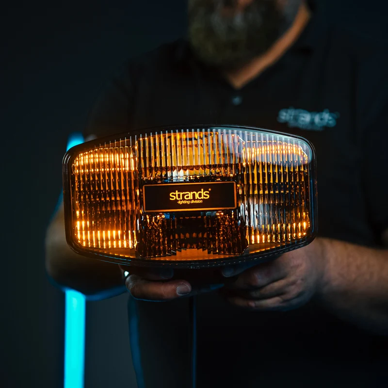 Strands IZE LED OG Ovalt Körljus / 9"
