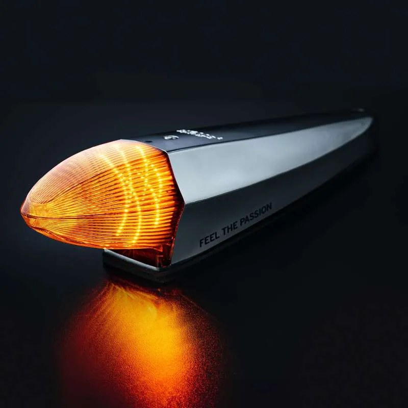 Strands IZE Silver Arrow Torpedoljus med Stroboskop