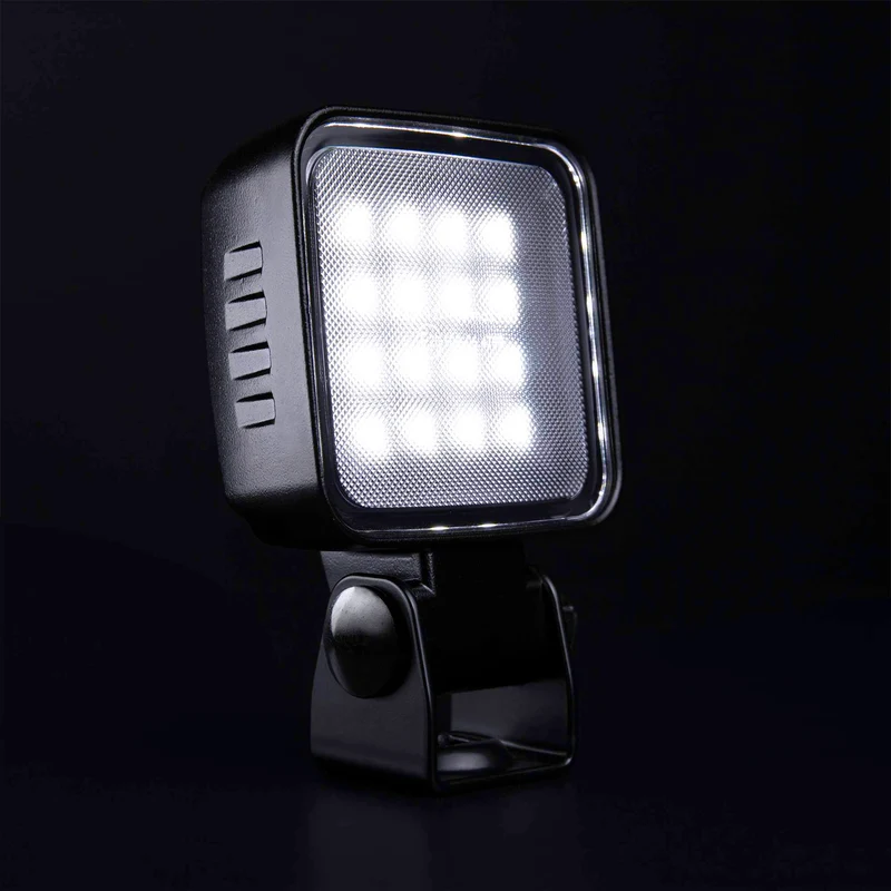 FREEDOM ARBETSLJUS 11 W