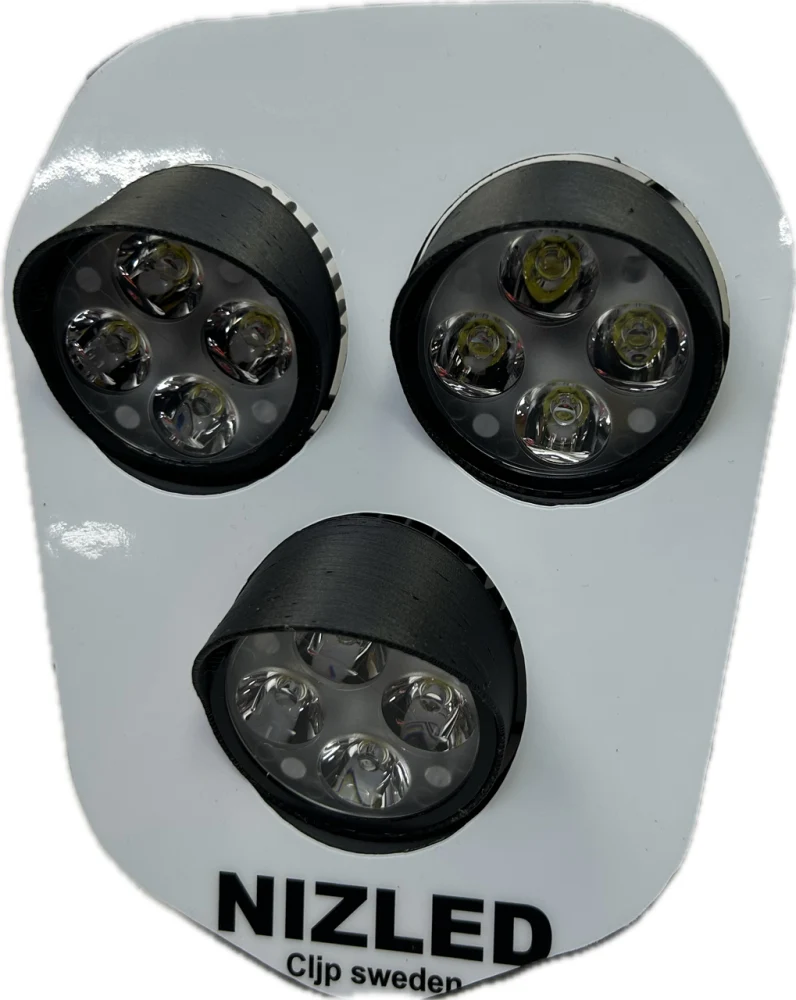 Trippelljus varmvit 120w Triumph 2024-, vit dekal, 3xE405k NIZLED