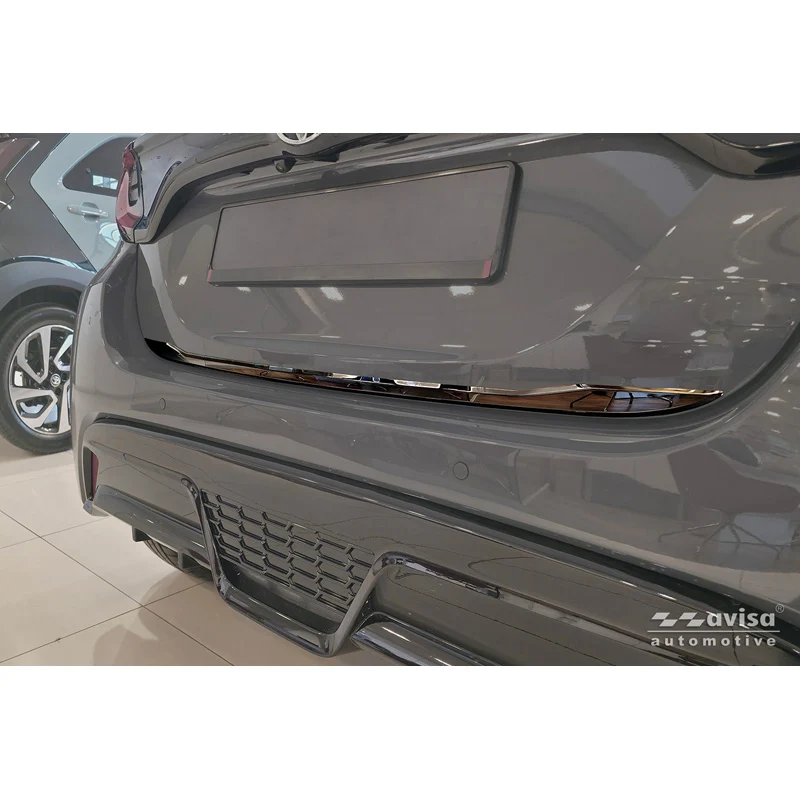 Avisa, Baklucklist, svart krom rostfritt stål, passar till Toyota Yaris (P21) (2020-2024) & Facelift (2024-)