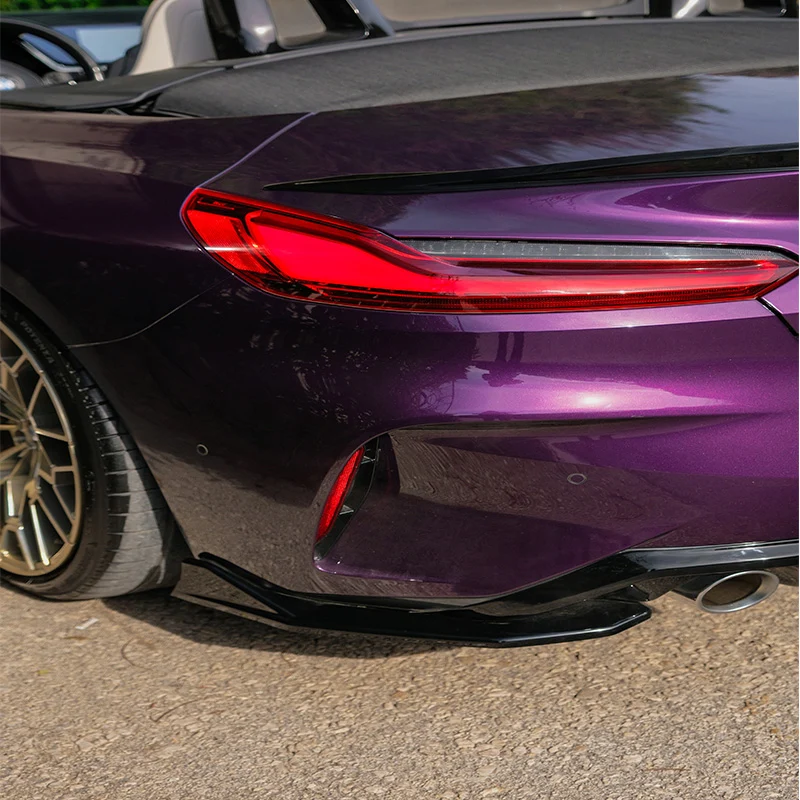 OneWay, underläpp, svart högblank, passar till BMW Z4 (G29) M-Pack/M40i (2018-2022) & Facelift (2022-)