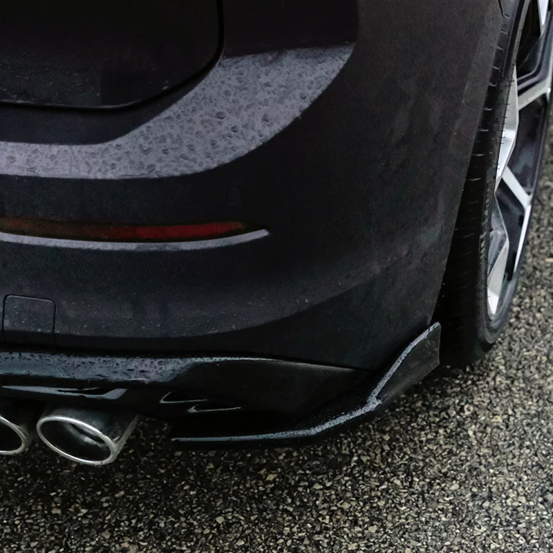 OneWay, Underläpp, Blank svart, passar till Volkswagen Golf VIII HB 3/5-dörrars (2020-2024) & FL (2024-) exkl. GTi/GTD/GTE/R/R-Line