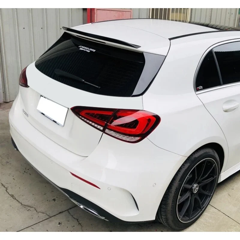AutoStyle takspoiler (spoilerkåpa) passar för Mercedes A-Klass W177 2018- (ABS blank svart)