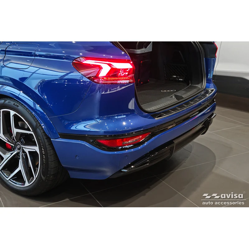 Avisa, Bakre stötfångarskydd, 'Shadow Premium', passar till Audi Q6 e-tron (GFB) (2024-)