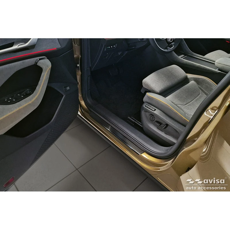 Avisa, Instegsskydd, Svart Inox, Passar till Skoda Kodiaq II (PS7) 2024-, 'Lines' – 4 delar