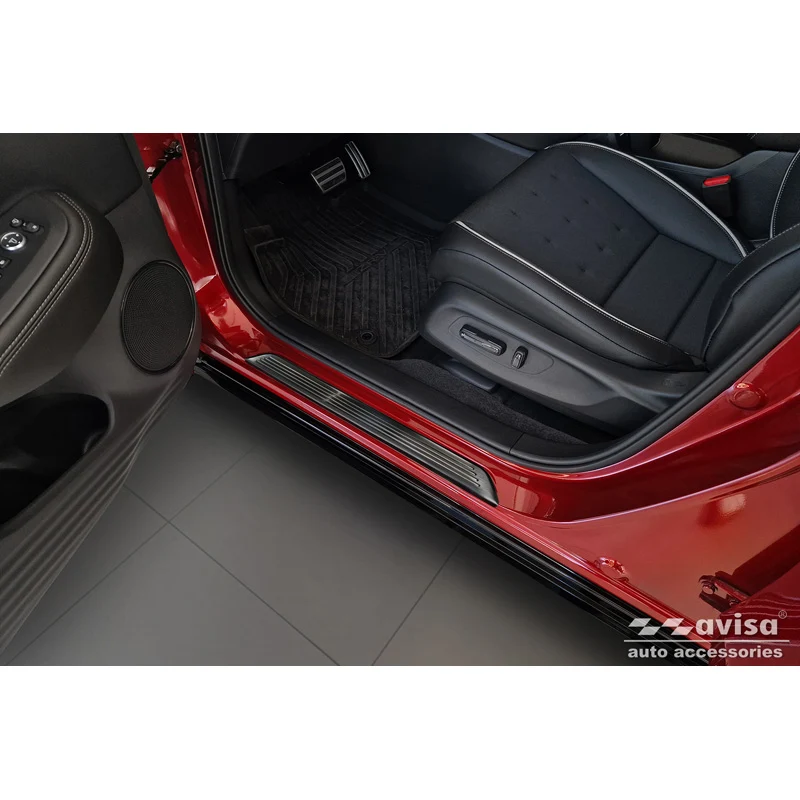 Avisa, Instegsskydd, Rostfritt stål, Svart, Passar till Honda ZR-V (RZ4) 2023-, 'Lines' – 4 delar