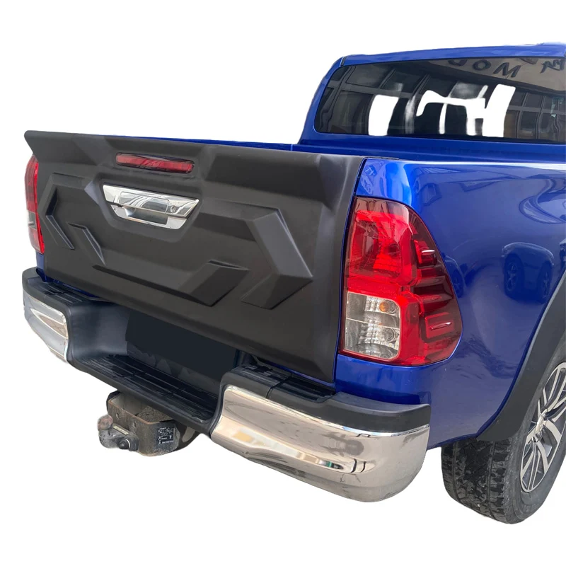 OneWay, Baklucksskydd, matt svart, passar till Toyota Hilux 8. generationen (2015-2020)
