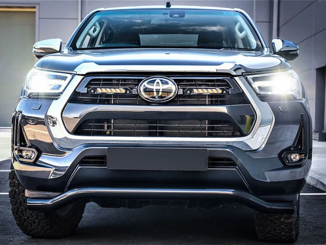 Toyota Hilux 2021+ Lazer Led-rampskit Grill Triple-R 750 Elite Gen 2
