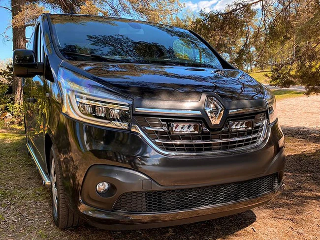 Renault Trafic 2019 - Led-rampskit Grill - Lazer Triple-R 750 Elite Gen 2