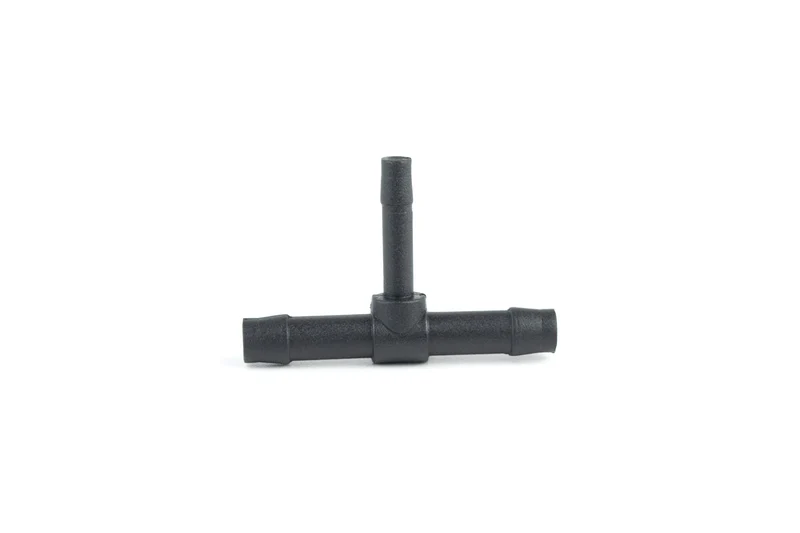 Fuel line tee