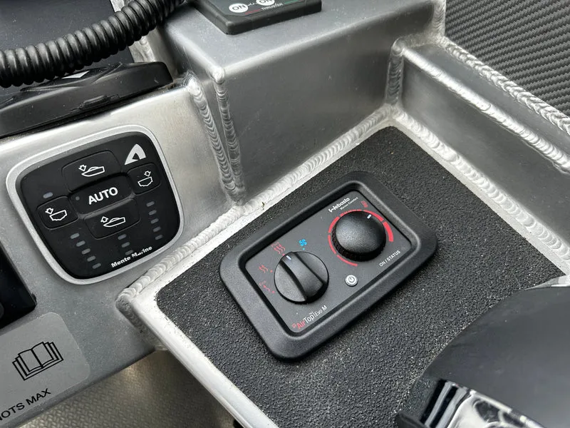 Manöverpanel 12/24V Evo MC04M