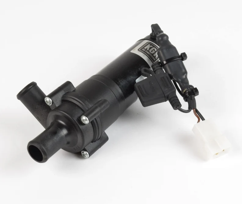 Vattenpump med säkr. 24V/20mm