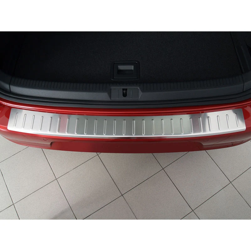 Avisa, Bakre stötfångarskydd, Rostfritt stål, passar Volkswagen Golf VII 3/5 dörrar 2012-2017 & FL 2017-2019 'Revben'