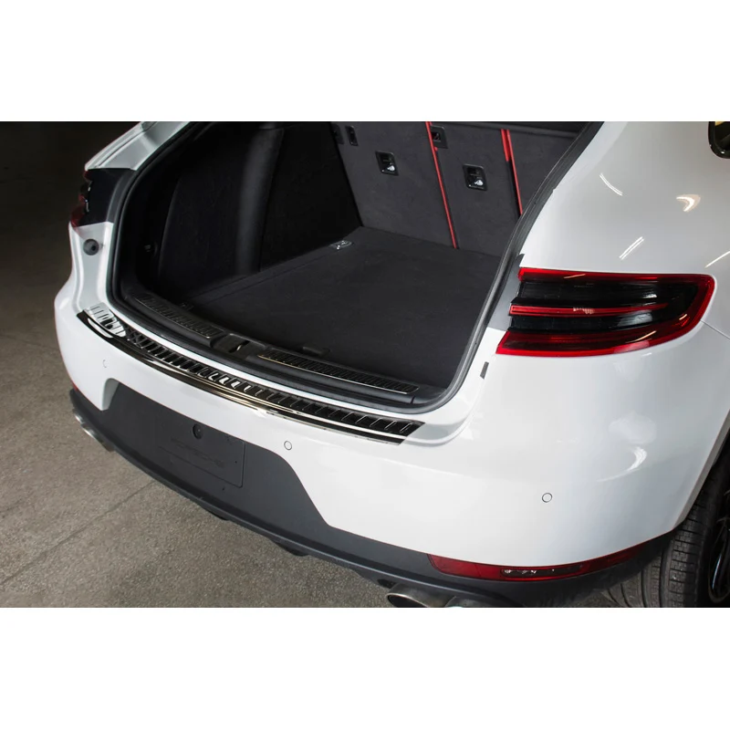 Avisa, Bakre stötfångarskydd, Svart, Rostfritt stål, passar Porsche Macan 2013- 'Ribs'