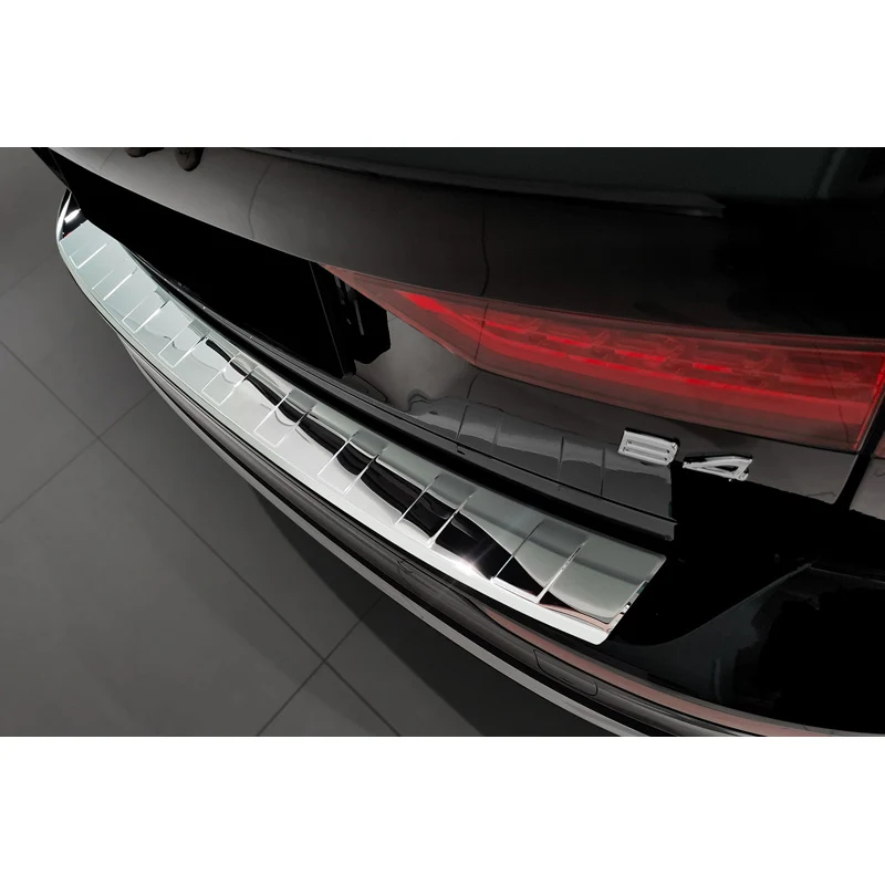 Avisa, Bakre stötfångarskydd, polerad, Rostfritt stål, passar Volvo V60 II / V60 II Cross Country 2018- & V60 II Plug-In Hybrid / R-Design 2019- 'Ribs'